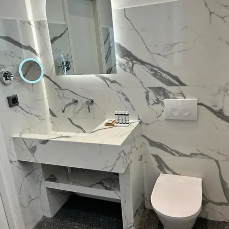 Апарт-готель Jensen Luxury Rhodes City