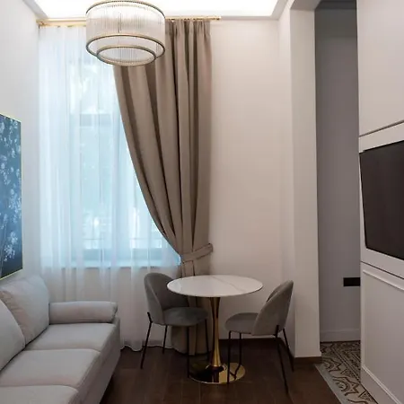 Jensen Luxury * Rhodes City