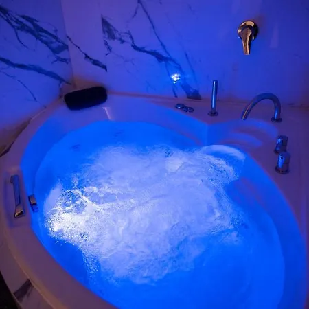 Jensen Luxury Апарт-готель 4*