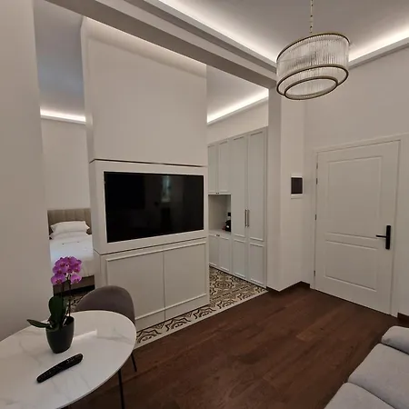 Aparthotel Jensen Luxury *