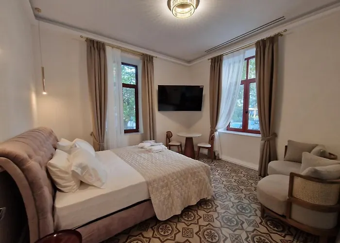 Jensen Luxury Apart-hotel