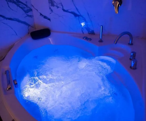 Jensen Luxury Apart-hotel 4*