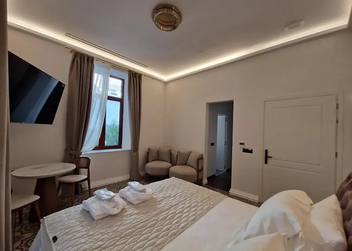 Jensen Luxury 4* עיר רודוס